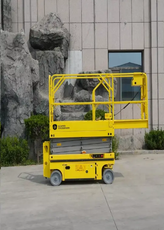 SCISSORS LIFT 12M